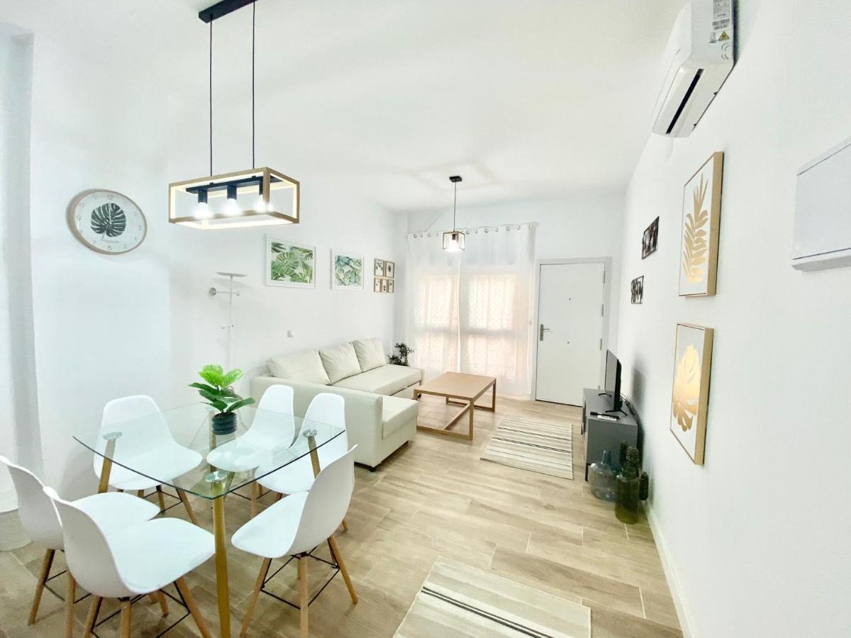 Puente Praga Aparment Lejlighed Madrid Eksteriør billede